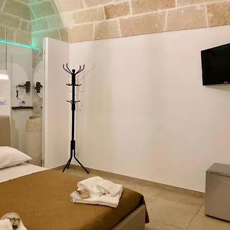 141 - Luxury Bed & Breakfast Monopoli