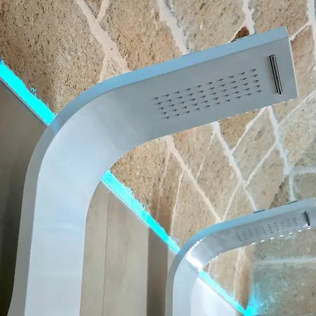 141 - Luxury 3* Monopoli