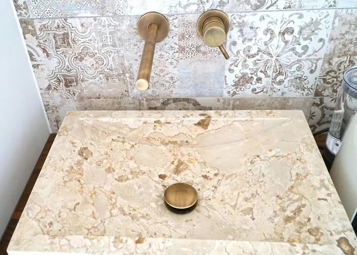 141 - Luxury 3* מונופולי