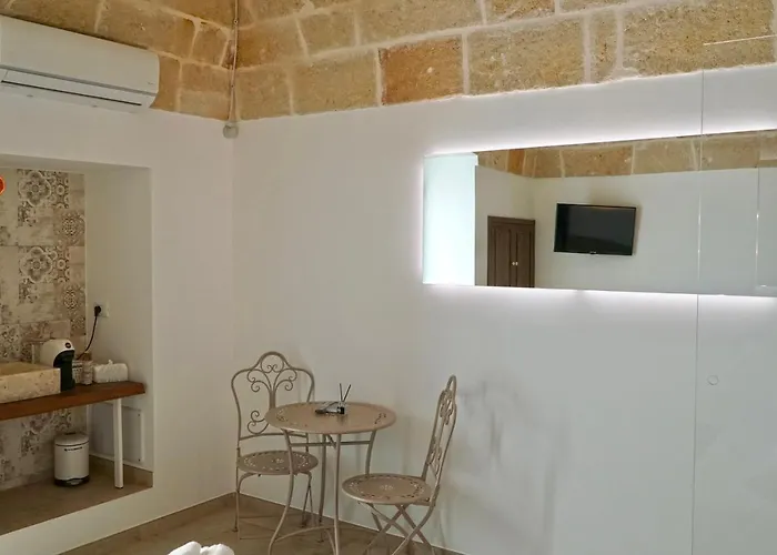 לינה וארוחת בוקר 141 - Luxury 3*